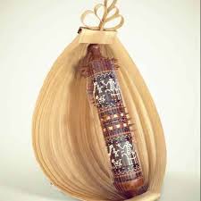 Serangko berasal dari jambi yang terbuat dari tanduk kerbau. 18 Alat Musik Tradisional Yang Dipetik Penjelasan Lengkap