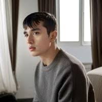 Justin Adamson's Instagram, Twitter & Facebook