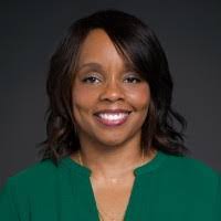 Karen Esser's Instagram, Twitter & Facebook