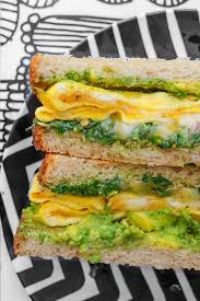 Spinach Egg Breakfast Sandwich Shutterbean Egg Sandwich Breakfast Healthy Sandwiches Food