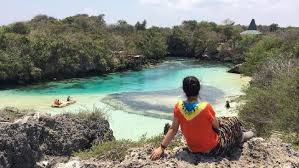 Bisa juga di beri rincian pada halaman berapa dialog itu di kutip supaya lebih jelas dan akurat sinopsis yang dibuat tak boleh harus memperhatikan alur yang ada dalam naskah tersebut. Sinopsis Novel Perempuan Yang Menangis Kepada Bulan Hitam