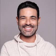 Paula Spivak's Instagram, Twitter & Facebook