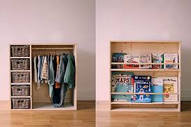 Diy Kindermobel Zwei In Einem Regal Kleiderschrank Und Bucherregal Fur Kind In 2020 Bucherregal Kinder Diy Kindermobel Kinder Mobel