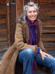 Pour déceler votre coupe de cheveux court femme 40 ans rapidement, nécessitant un bon comparateur pour être dégoté au meilleur prix. 900 Idees De Cheveux Gris Et Age D Or En 2021 Cheveux Gris Cheveux Cheveux Blancs