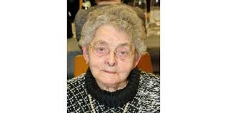 Josephine Grimm's Instagram, Twitter & Facebook