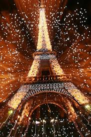 The Eiffel Tower Is Sparkling Paris New Years Eve Tour Eiffel Places To Travel