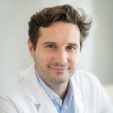 Docteur Vanessa Fenner, Doctor (female) in Genève