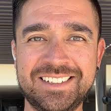 Tony Prado (@triqueta9) • Threads, Say more