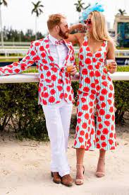 The 147th running of the kentucky derby takes place saturday in louisville, kentucky. Kentucky Derby Outfits 2019 Attire And Hats For Men And Women