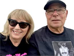 Who is the oldest guy at Riot Fest?