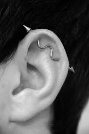 5 Cute And Fun Ear Piercing Ideas Producing Fashion Piercings Unique Cool Piercings Earings Piercings