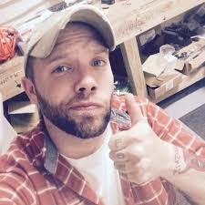 Matthew Rake's Instagram, Twitter & Facebook