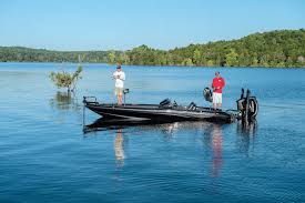 Count on results whether you're on competitive bass or walleye trails, or flats fishing. Bass Boats The Ultimate Guide Boat Trader Blog