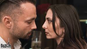 Überraschung bei Berlin – Tag & Nacht: Sara schwanger… doch Mikes Worte  verändern alles – Folge 3640................ Mehr dazu im ersten Kommentar  👇