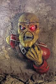 Xlg iron maiden eddie candle finger back patch band mascot metal sew on applique. Eddie Iron Maiden Wand Formen Etsy