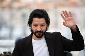Festival de Cine de Sarajevo rendirá homenaje al actor mexicano Diego Luna y al cineasta iraní Farhadi