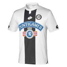 The stadium has a capacity of 16764 and is regularly filled by keen home fans, excited to cheer on their team. Lotto Sk Sturm Graz 18 19 Away S S Jersey T8404