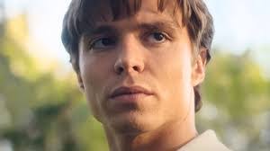 May Chavez's Instagram, Twitter & Facebook