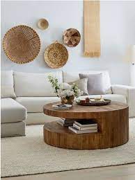 Consider positioning a long coffee table directly in front of the sofa. 29 Tips For A Perfect Coffee Table Styling Belivindesign Living Room Table Interior Design Home Decor