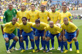 Tostão passando e fazendo fila na zaga da inglaterra na copa do mundo. Quadrado Magico Que Fim Levou Terceiro Tempo