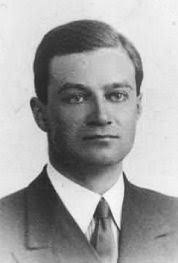 With all this love for trystan, i'm being taken back to that happy memory from 'mr. Harry Gordon Selfridge Jr 1900 1976 Find A Grave Memorial