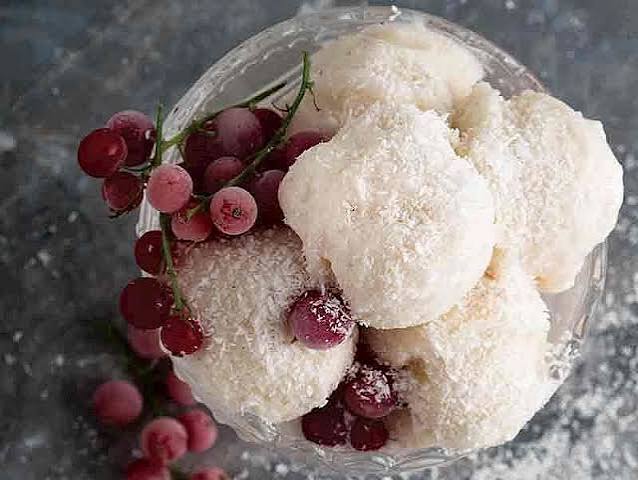 Mastic Ice Cream