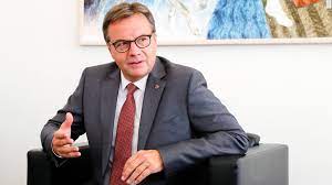 Günther platter is an austrian politician (övp) and is the current governor of tyrol after his predecessor herwig van staa. Zweiter Lockdown Tirols Lh Gunther Platter Es Nutzt Leider Nix Krone At