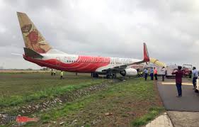 Detailed information about mangalore airport airport: Incident Air India Express Boeing 737 800 Overshoots Runway At Mangalore Airport Airlive