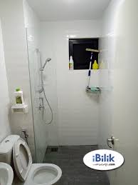 Monthly rental > master room (rm1100) > including utilities, wifi, aircond (all in!) common area > dining area > kitchen (allow cooking!) > fridge > microwave > yard. Taman Shamelin Perkasa Bilik Studio Apartmen Rumah Untuk Sewa