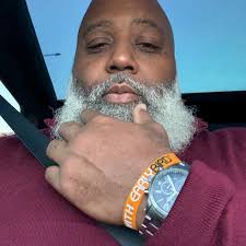 Tre Dot Henderson (@bosstredot) • Facebook