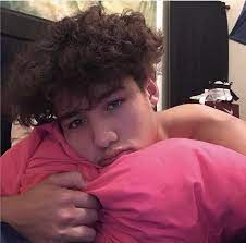 Pin By Gucci Thot On Jabez Cute Mexican Boys Light Skin Boys Boys With Curly Hair