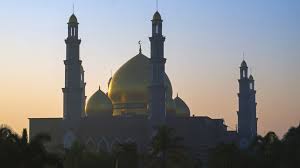 Sebab setelah buka puasa, lanjut salat isya dan salat tarawih. Buka Puasa Hari Ini Jam Berapa