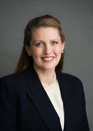 Elizabeth Dionne's Instagram, Twitter & Facebook