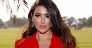 ياسمين صبري وزوجها محمد بدران نشرت الفنانة ياسمين صبري صورة جديدة لها عبر خاصية استوري علي حسابها الرسمي بموقع التواصل الاجتماعي لتبادل الصور والفيديوهات إنستجرام. Ù‚Ø¨Ù„ Ø¥Ø±ØªØ¨Ø§Ø·Ù‡Ø§ Ø¨Ù€ Ø£Ø¨Ùˆ Ù‡Ø´ÙŠÙ…Ø© ØªØ¹Ø±ÙÙˆØ§ Ø§Ù„Ù‰ Ø²ÙˆØ¬ ÙŠØ§Ø³Ù…ÙŠÙ† ØµØ¨Ø±ÙŠ Ø§Ù„Ø£ÙˆÙ„