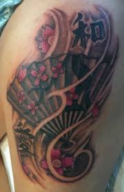 The fan that the geisha is holding is so intricately done. Japanese Fan Tattoo By Joey Rodriguez Tattoonow