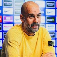 Pep Guardiola and Luis Enrique wearing Stone Island ⚽️