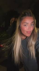 Rachel Redmon's Instagram, Twitter & Facebook