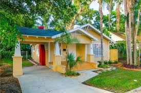 5 Classic And Affordable Craftsman Homes For Sale Trulia S Blog Real Estate 101 Craftsman House Cottages And Bungalows Florida Homes For Sale