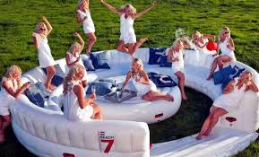 Intex brings to you an exciting and vibrant line of air furniture for any age, any setting and any season. Inflatable Garden Furniture Designs Provide Comfort And Relaxation To Interior Design Ideas Ofdesign