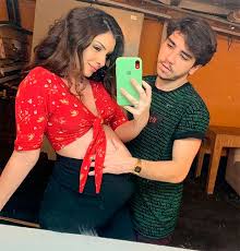 O marido de vanessa oliveira já regressou ao trabalho e, ainda que não tenha comentado oficialmente a detenção, já reagiu ao escândalo através das redes sociais. Joao Fernandes Ator De Malhacao Fala Sobre Como Reagiu Ao Descobrir Que Seria Pai Estrelando