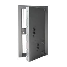Certified vault doors for strong rooms | Gunnebo Safe Storage