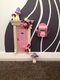 Le Porte Delle Fate Che Portano La Magia In Casa Stanza Fiabesca Camera Da Letto Fiabesca Porte Fiabesche