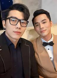 King Vu Linh: King Ngoc Tinh's new public boyfriend, super body