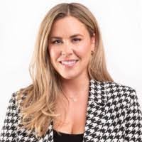 Katie Taft's Instagram, Twitter & Facebook