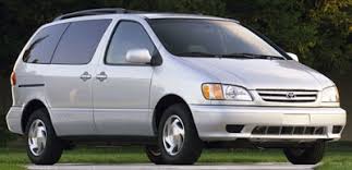 Automatic, ылалашык бар галаныны телде геплешерис. 2002 Toyota Sienna Review