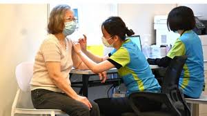 5月20日开始在泰国正式实施。 具体安排如下： 一、接种对象 至预约接种日年满18周岁及以上在泰中国公民，持有效中国护照等证 5月20日开始在泰国正式实施。 具体安排如下：一、接种对象至预约接种日年满18周岁及以上在泰中国公民，持有效中国护照等证件. Rmfvtjumjkhvmm