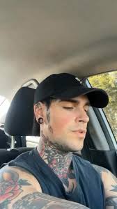 Honey why you calling me so late ? #melroseavenue #metalcore #metalgoespop  #explorepage #melroseavenueband #metalcore #boyband #coversongs