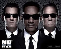 For agent j, it is another day at the office, monitoring, licensing and policing all alien activity on earth. Review Men In Black 3 I Am Your Target Demographic