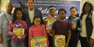 SENATOR JEFF KLEIN HOSTS A THREE KINGS CELEBRATION AT SACKWERN HOUSES AND  CLASON POINT GARDENS