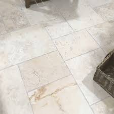 Discover patterned designs with personality and natural rustic effect materials that put a contemporary shine on tiled flooring. Venetian Stone Bianco Modular Pattern Fittonoaketiles